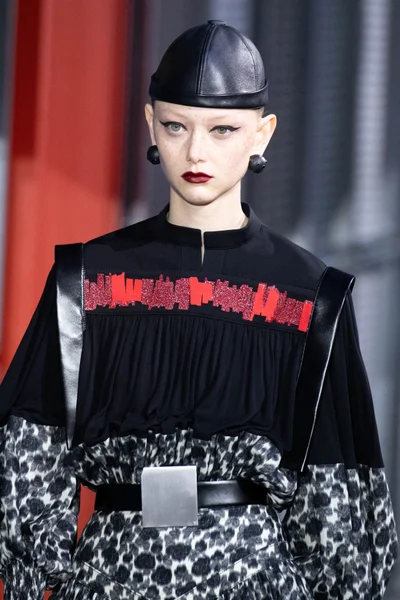 Look 62